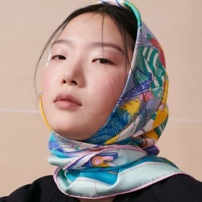 カレ 70 《鞍職人の花束》 - ブルー | Hermès - エルメス-公式サイト